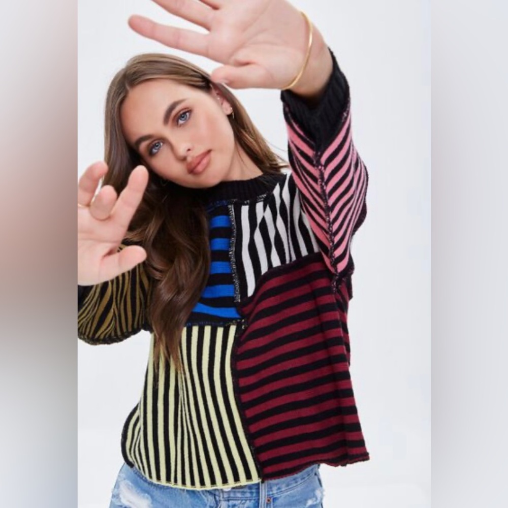 Forever 21 Reworked Striped Sweater size Small